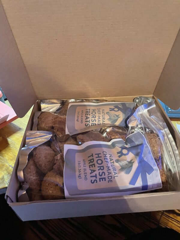 All-Natural Horse Treats – Apple Carrot Blend - Image 3